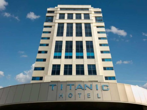 Titanic Business Kartal